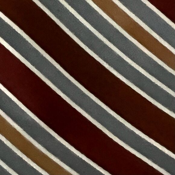 Jones New York 100% Silk Men’s Tie Brown Gray Striped Designer Neutral Necktie - Picture 4 of 8